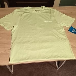 Light Green NWT Columbia PFG T-shirt Sz Small 100% Cotton